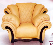 Наша мастерская осуществляет ремонт мебели любой сложности