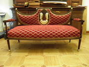 ремонт диванов, ремонт кресел, реставрацию стульев, переклейку стулье