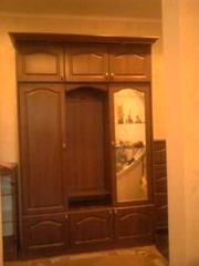 ПРОДАМ ПРИХОЖУЮ И ТУМБА ДЛЯ ОБУВИ (КАЛОШНИЦА)