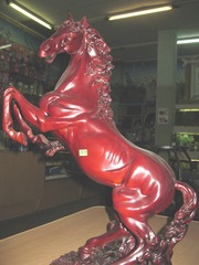 статуи для украшения интерьера-обереги керамические и бронзовые