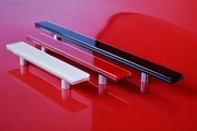 Скляні кольорові ручки для фасадів та меблів