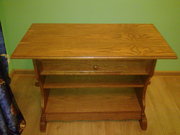 Столик под ТВ