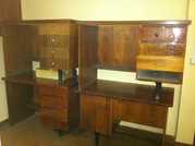 Продаю столы письменные
